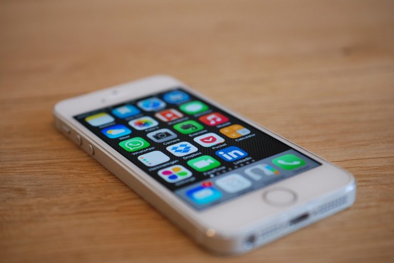 aplicatie urmarire telefon gratis