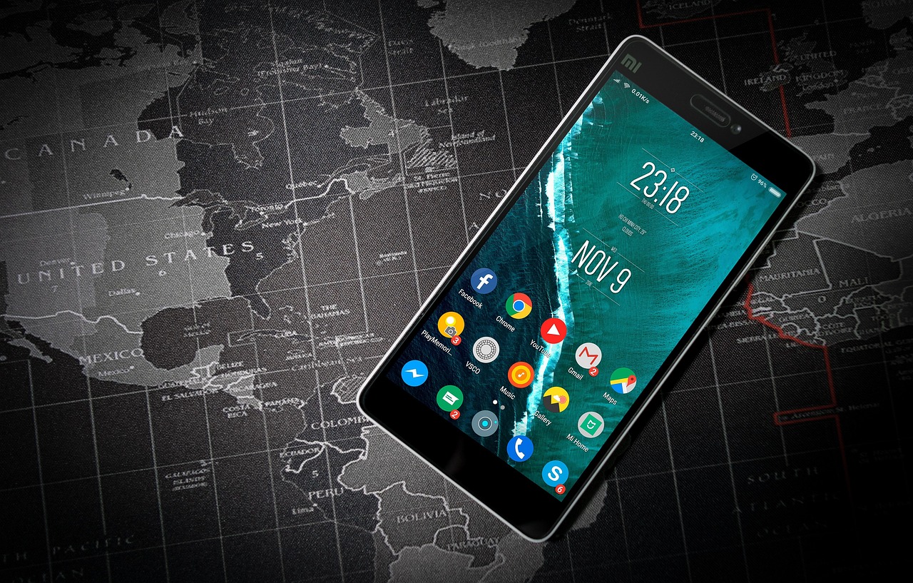 cat costa o folie de sticla pentru telefon