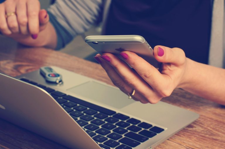ce inseamna backup la telefon